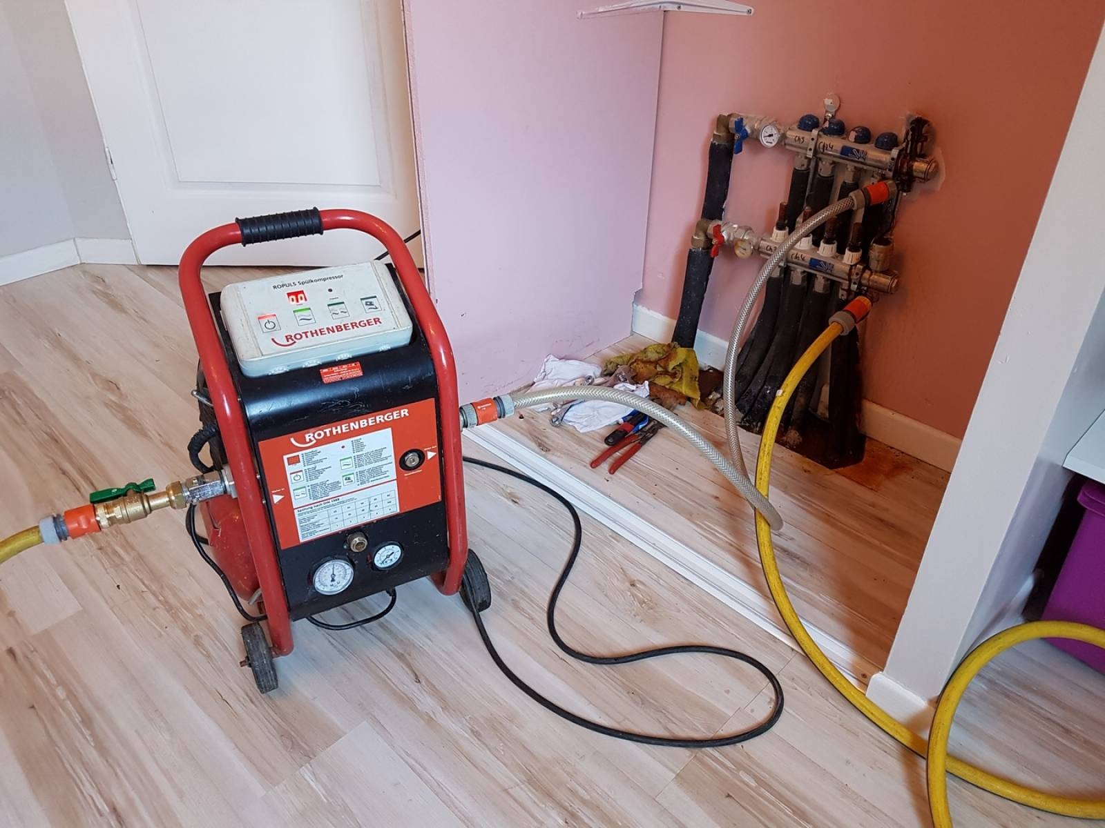 Topselvi Protherm Hermetik Şofben Kombi Bakımı